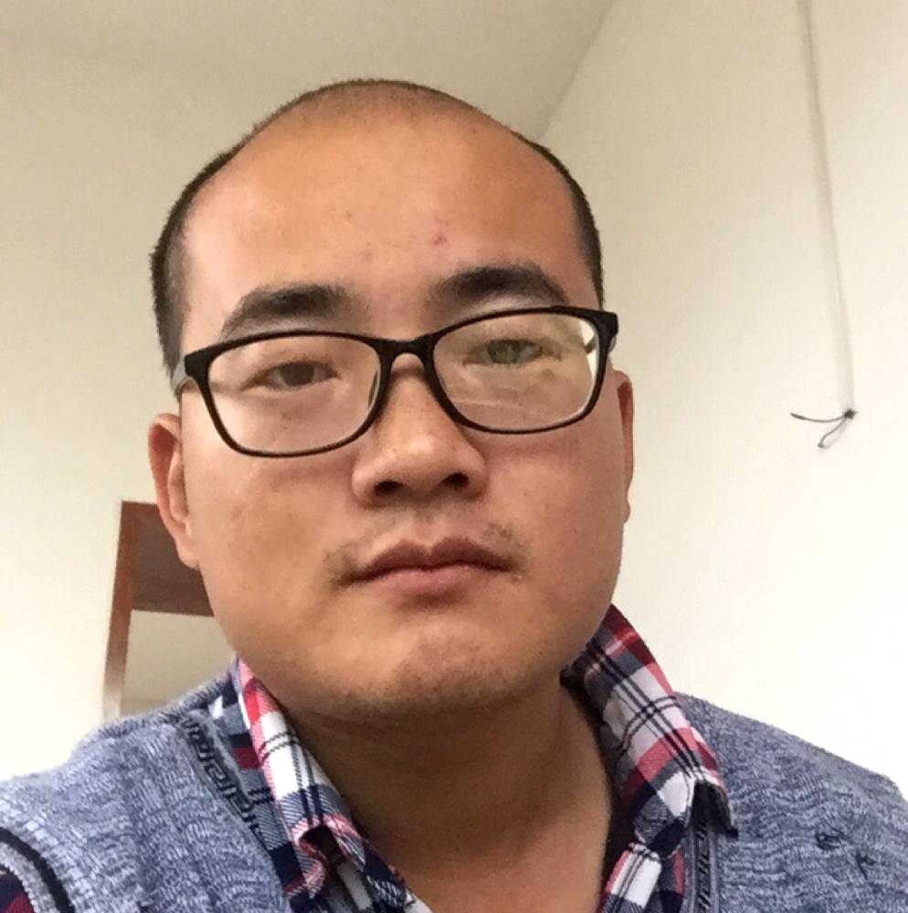 侯程成的照片