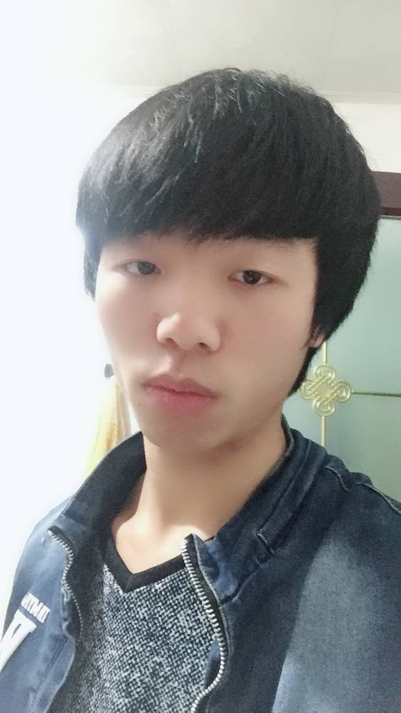 蓝志立的照片