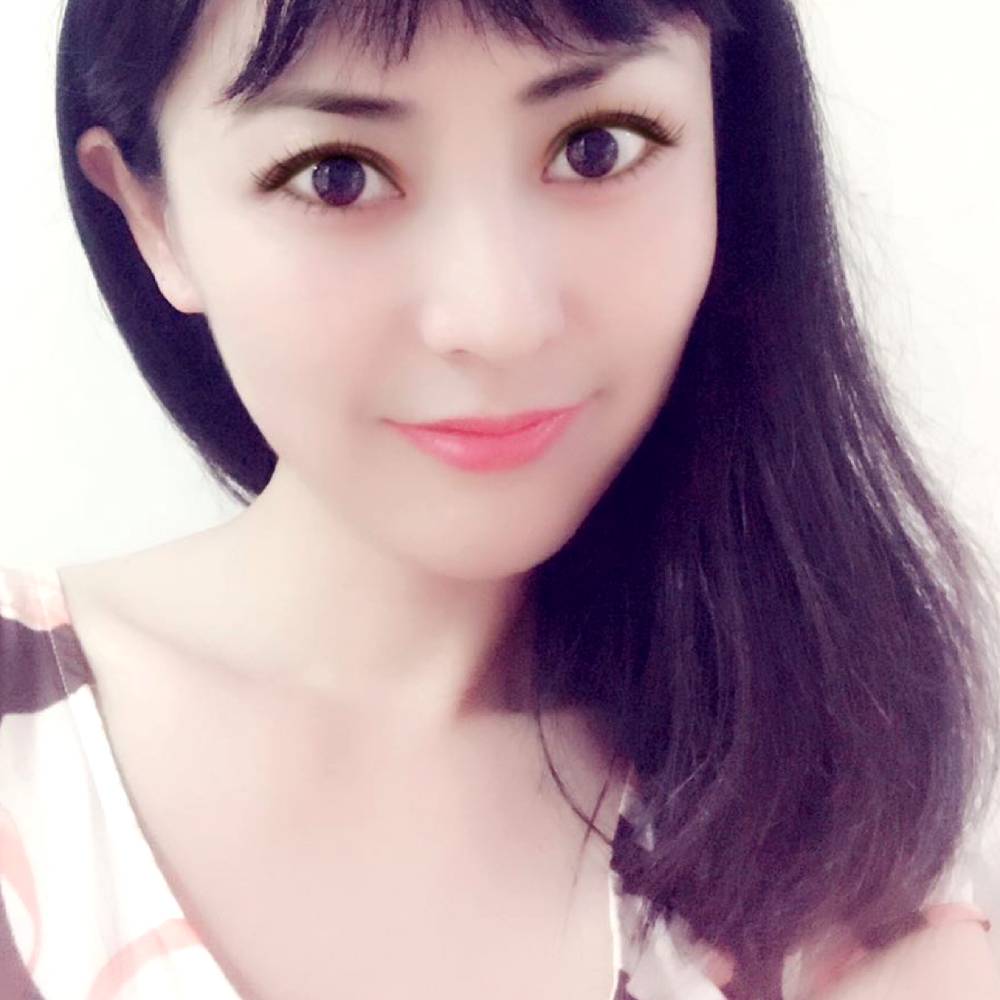徐莹的照片