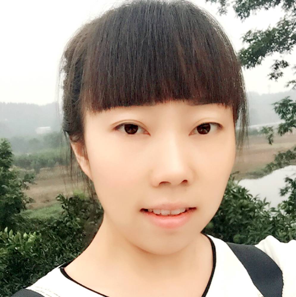 凤妹儿的照片