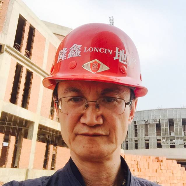 犹豫尊云的照片