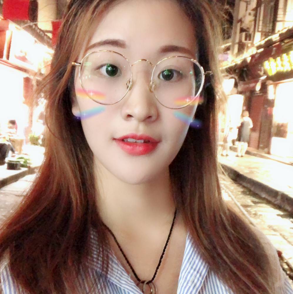 小阿桃的照片