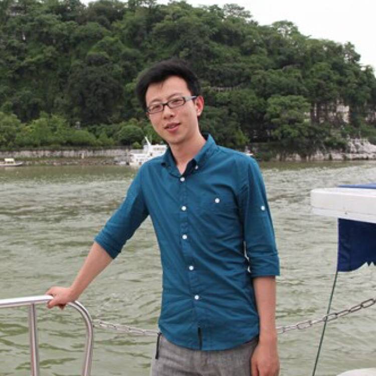 o小把戏o的照片