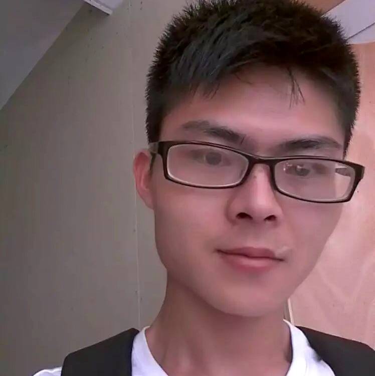 笑里生的照片