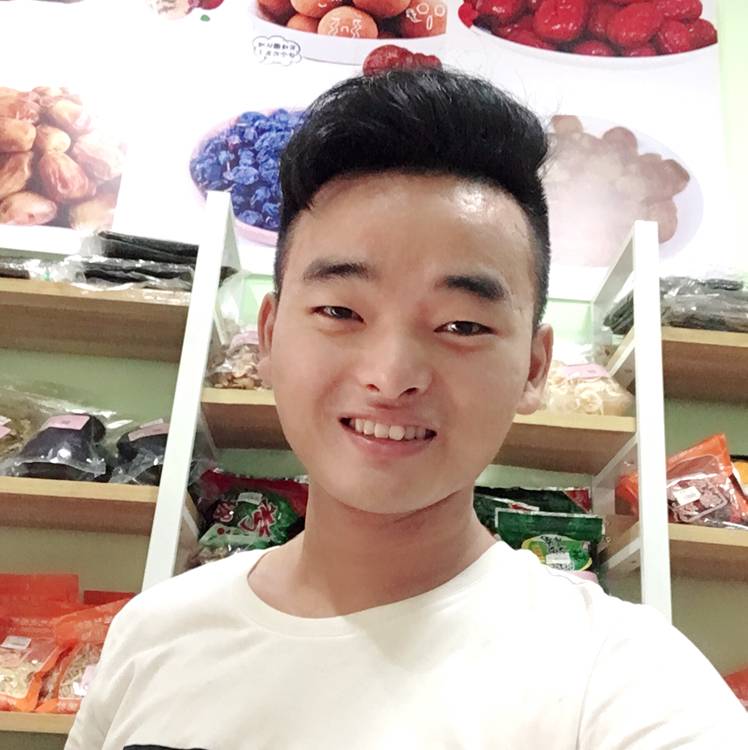 华佗尹峰的照片