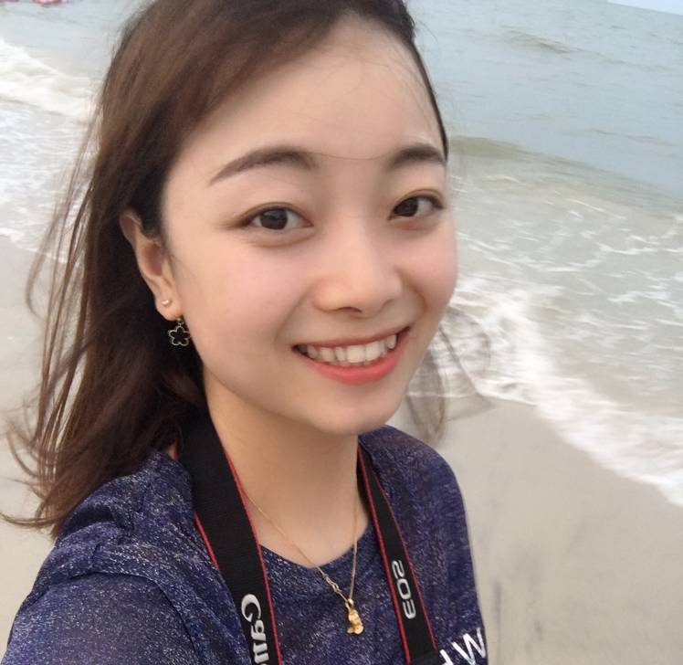 山楂小姐的照片