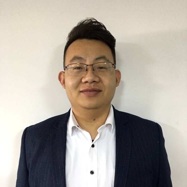 纳兰羽的照片