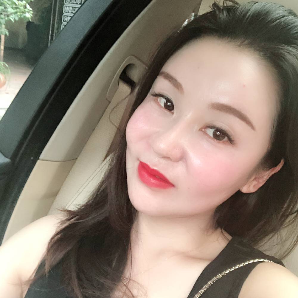 美郗的照片