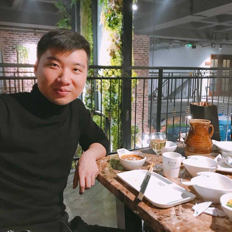 薛小饭的照片