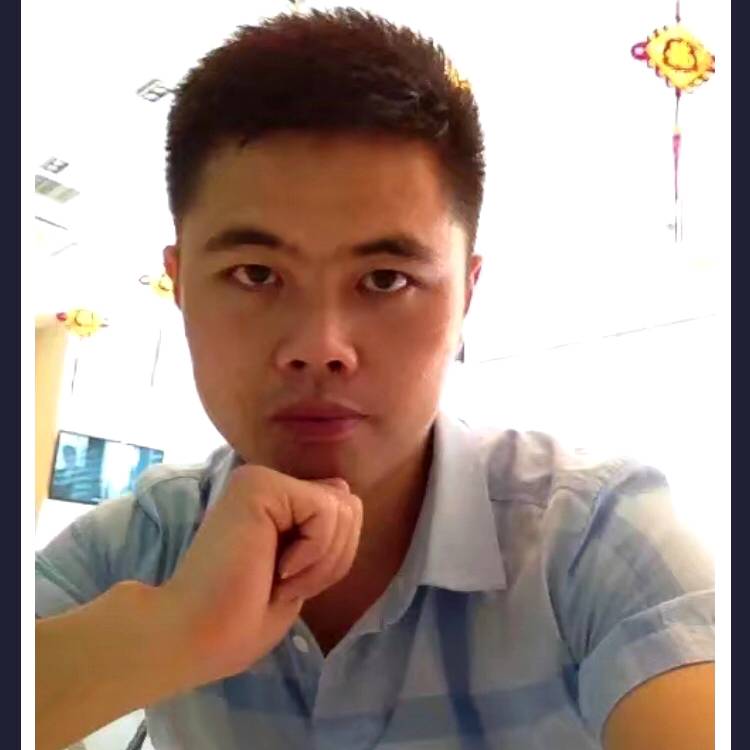 Bo.R的照片