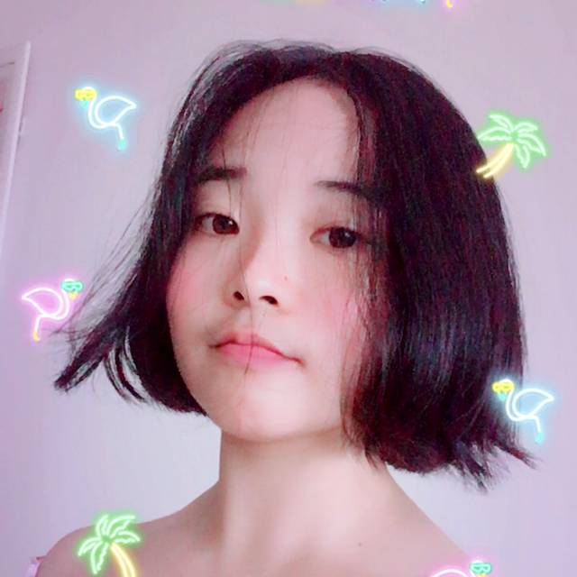 大胆萝莉的照片