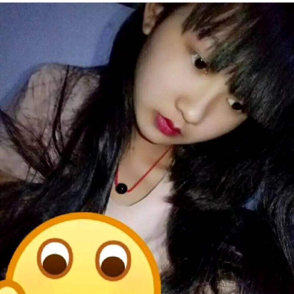 生动初妆的照片