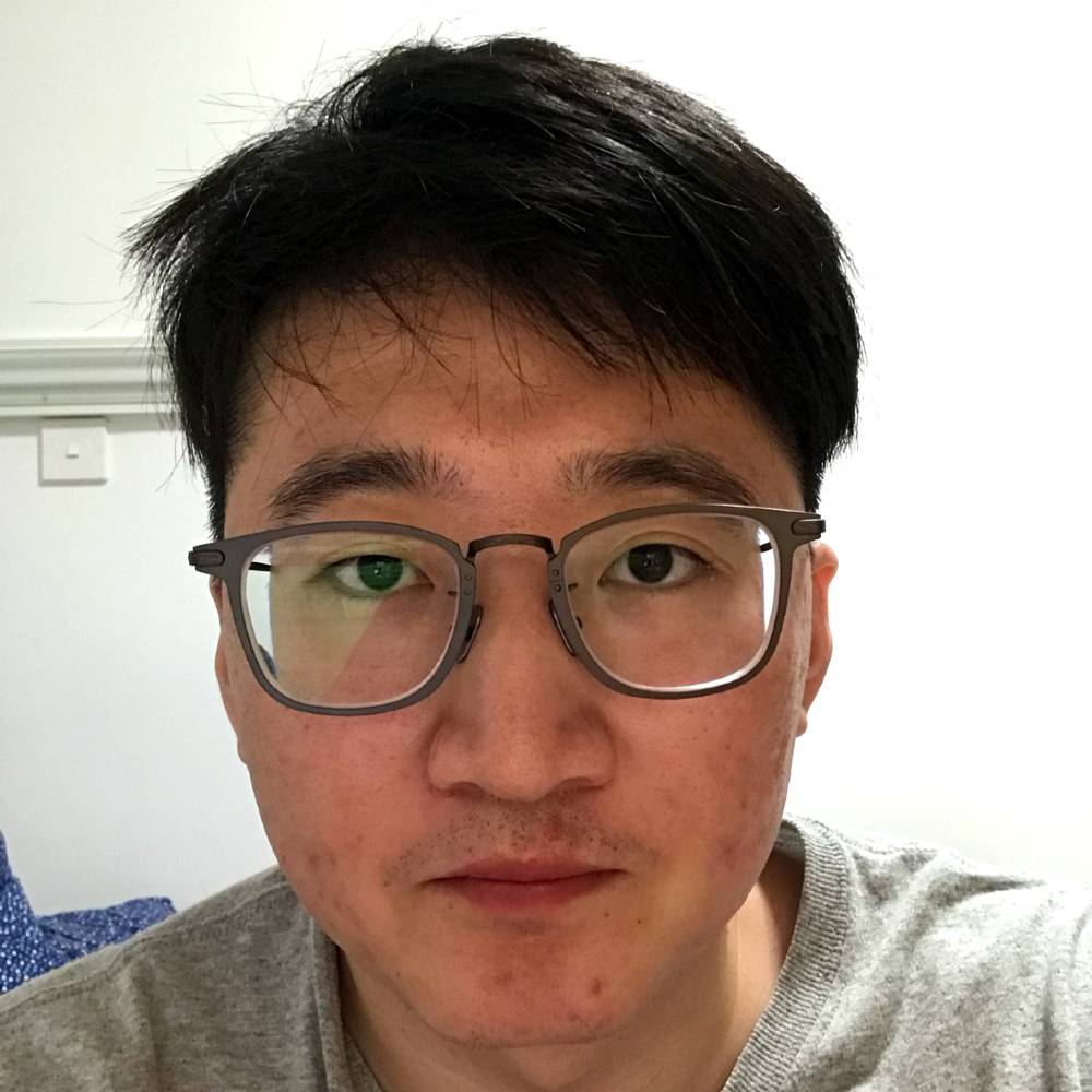 阿诺猪华的照片