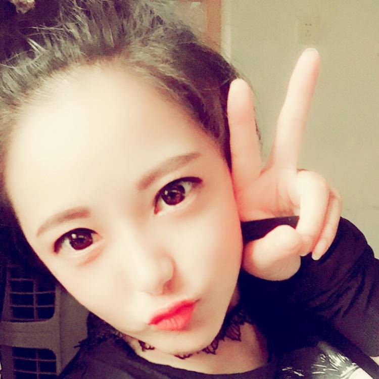 Y.F的照片