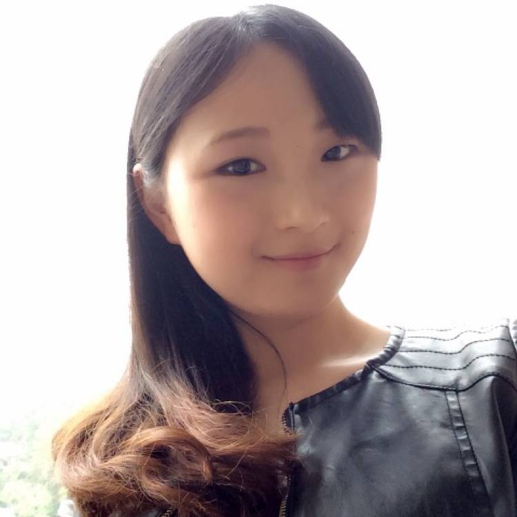 调皮的白云的照片