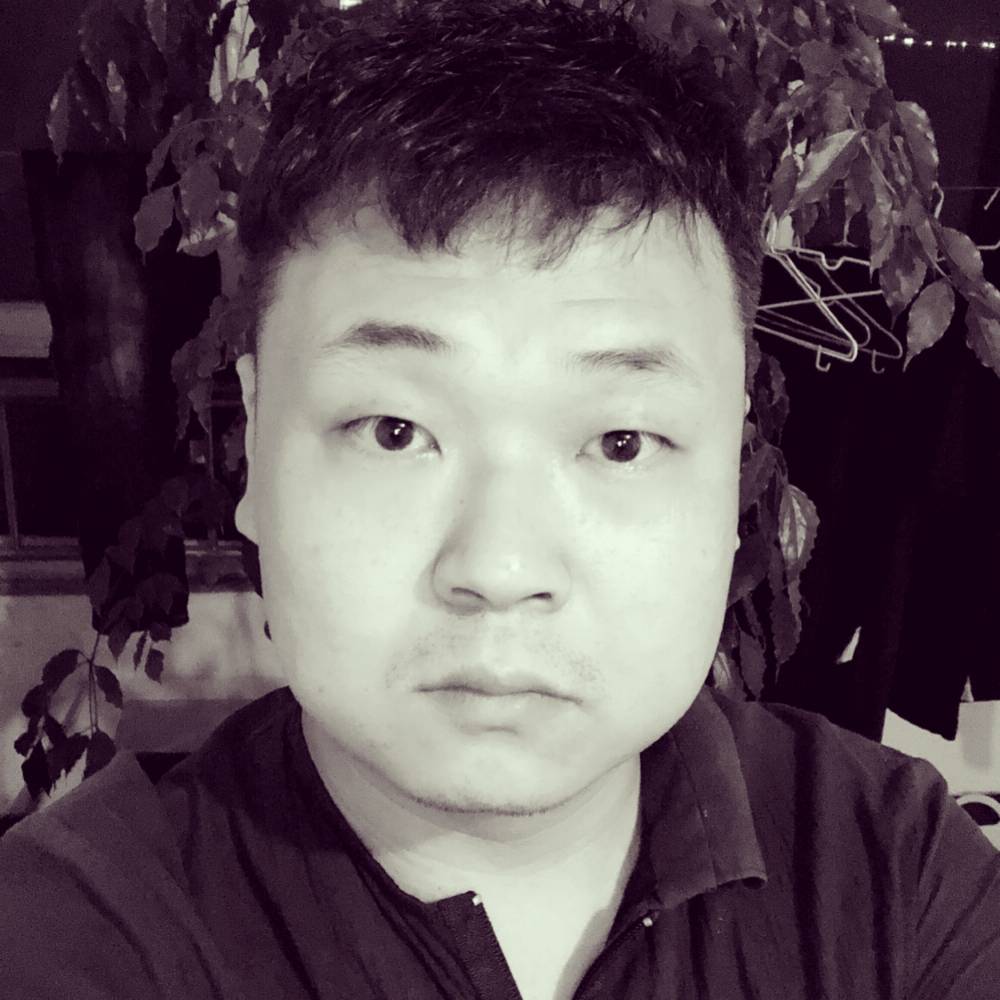 尼古拉斯,托的照片