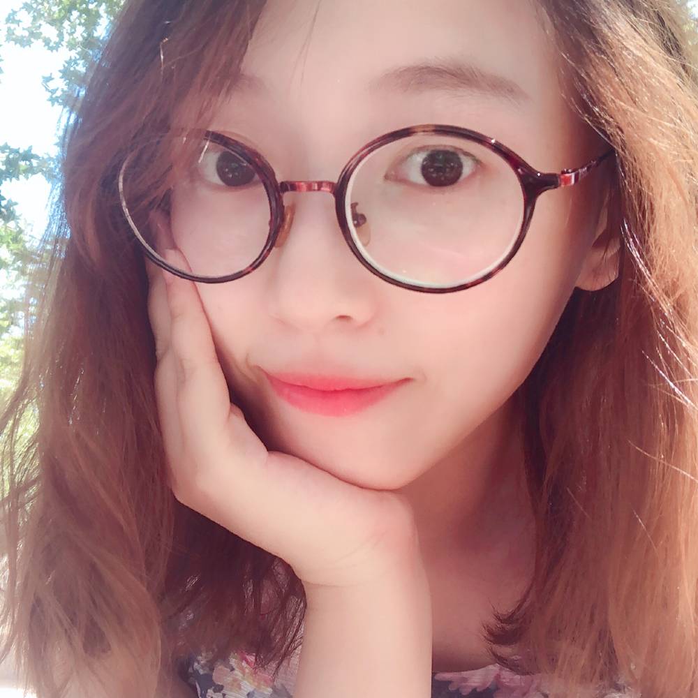 阿湫的照片