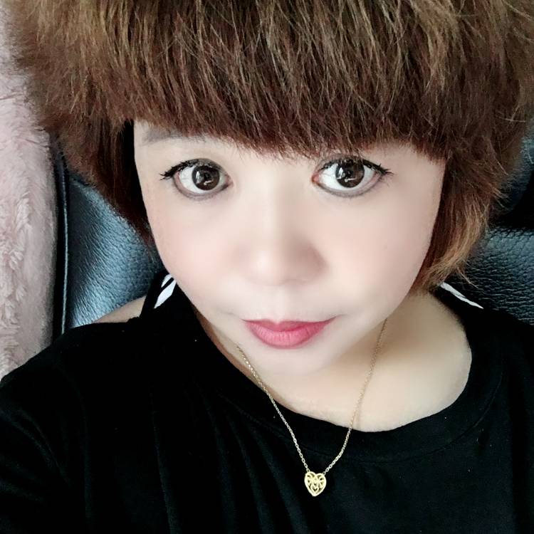 雨后彩虹的照片