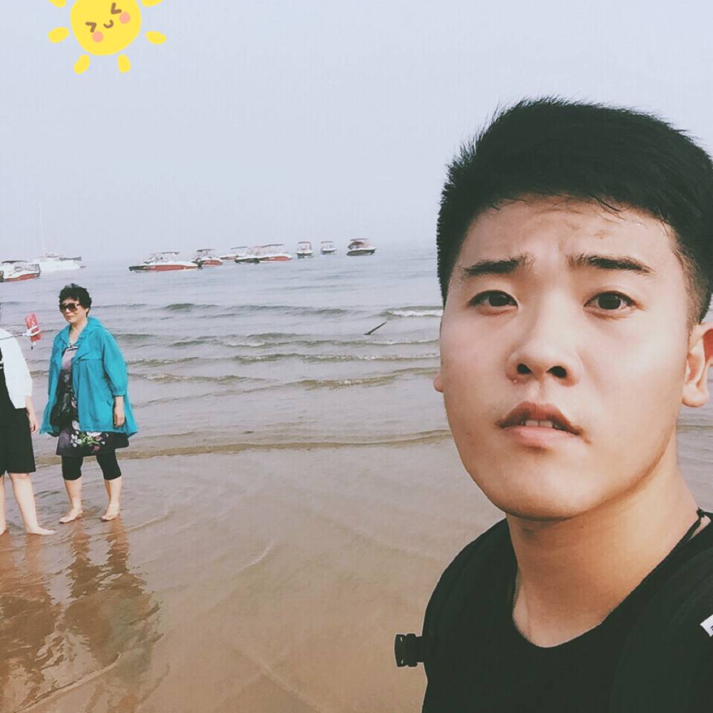 平常洛尘的照片