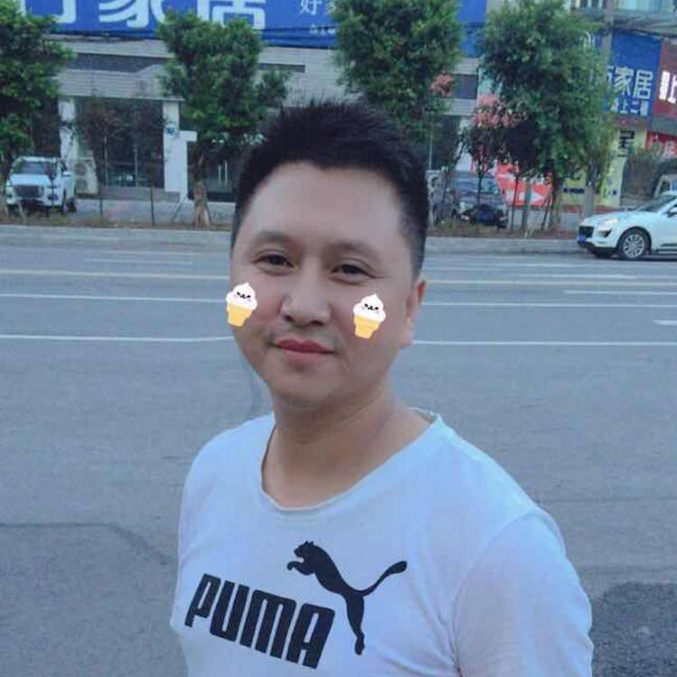 踏实舞蹈的照片