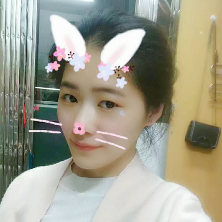悦耳蜻蜓的照片
