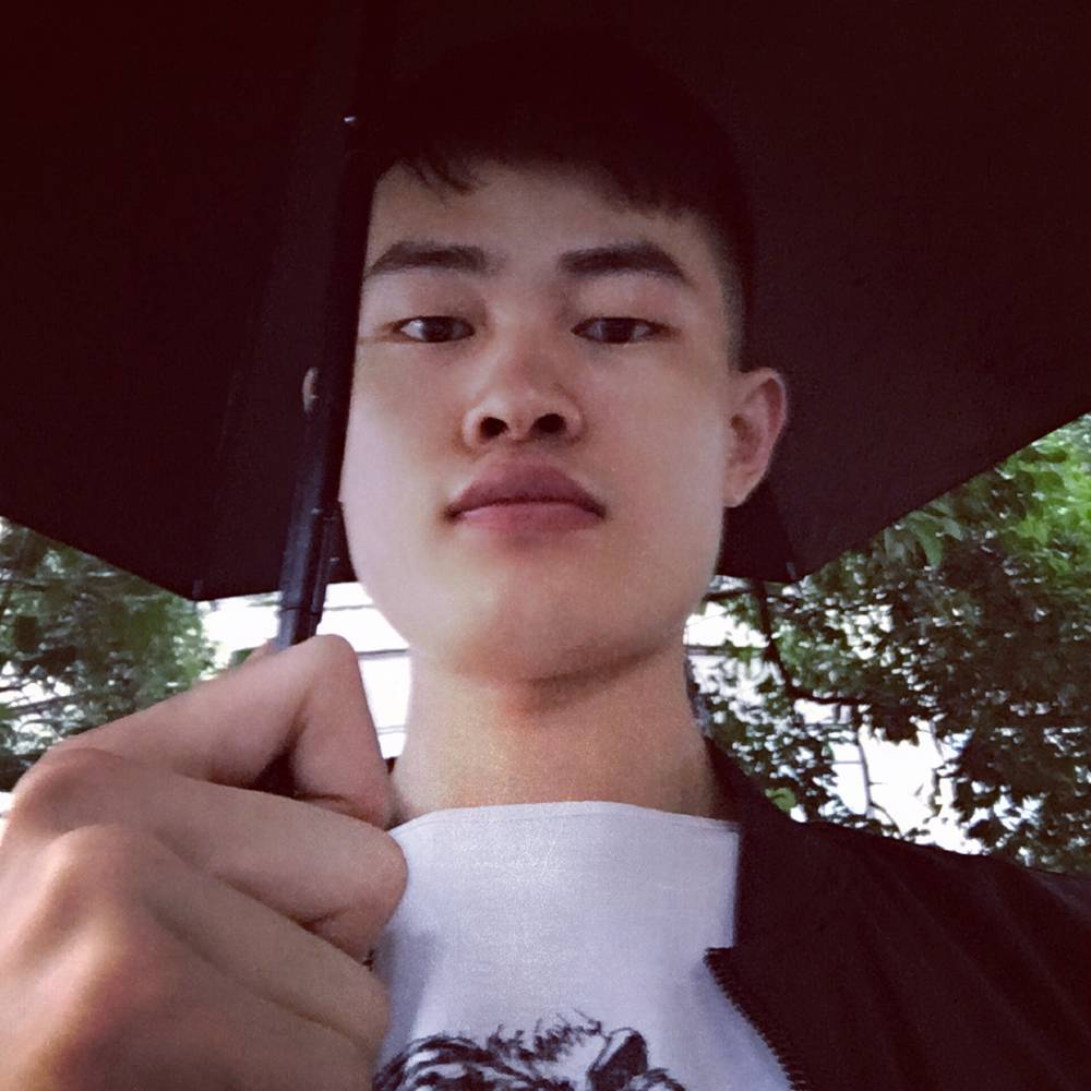 现实初雨的照片