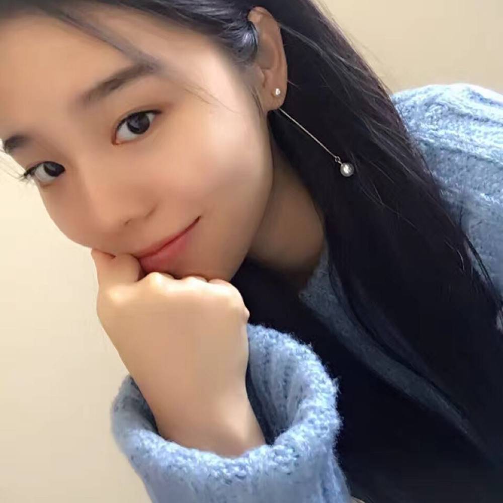 石头菇凉的照片
