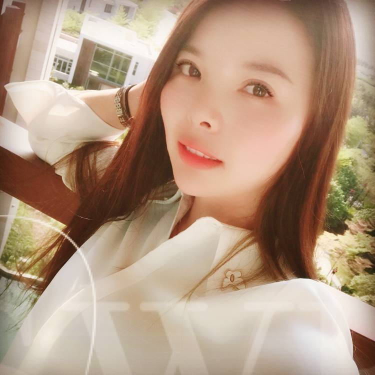 su苏黎的照片