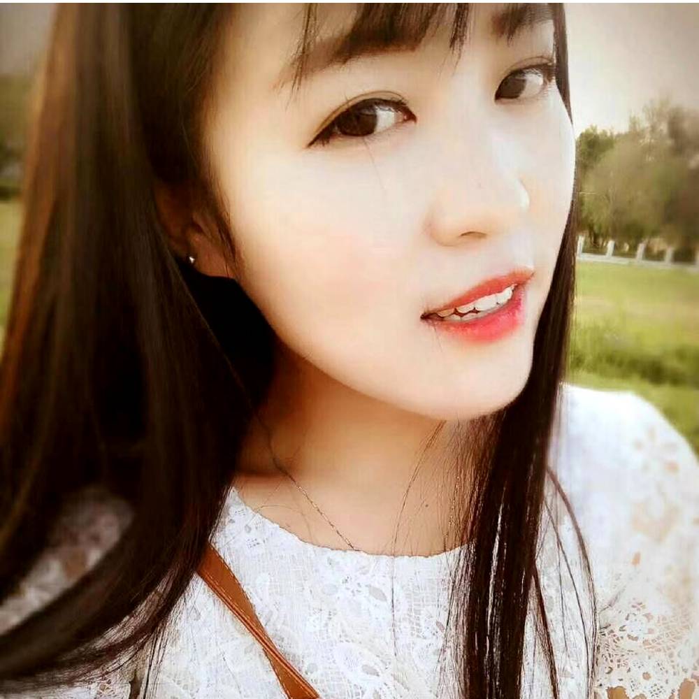 爱笑的女孩不会差的照片