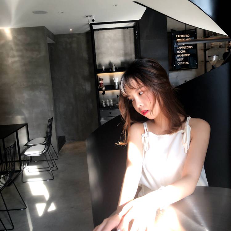 Elodie的照片