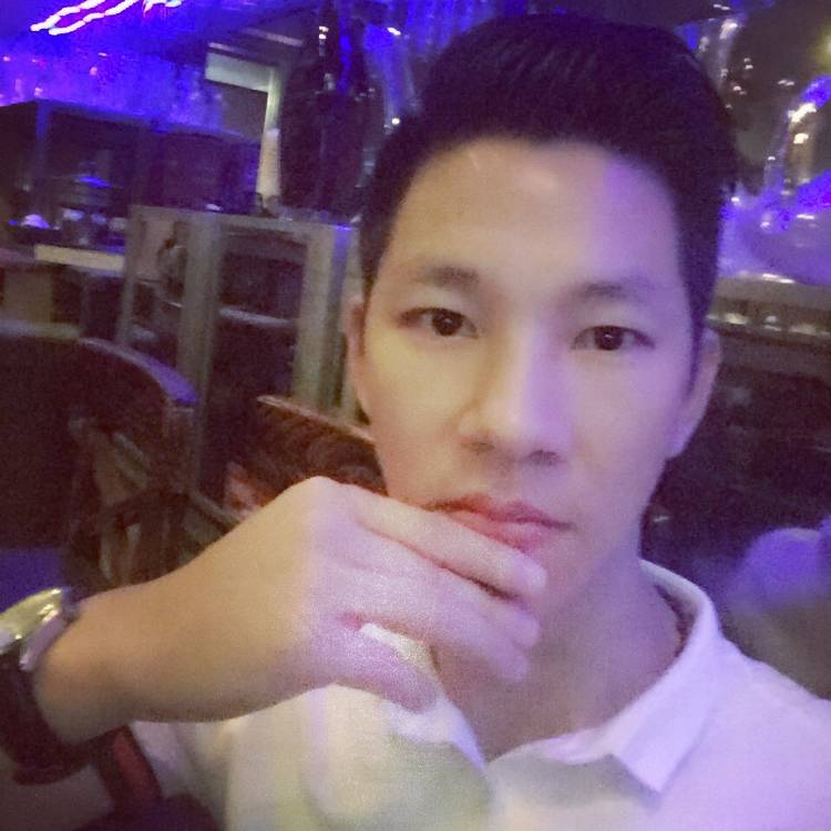 我这个你不爱的人的照片