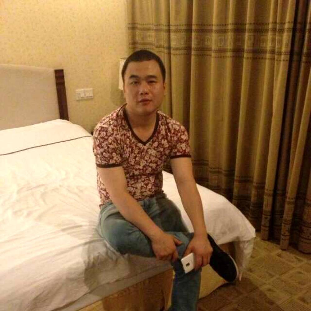 残月先生的照片