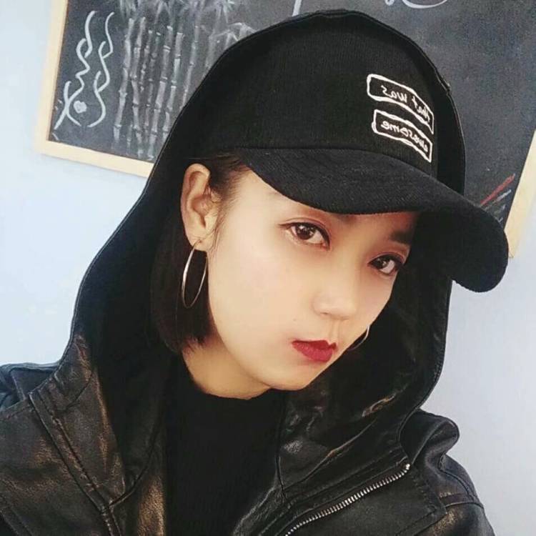 迪丽莎克的照片