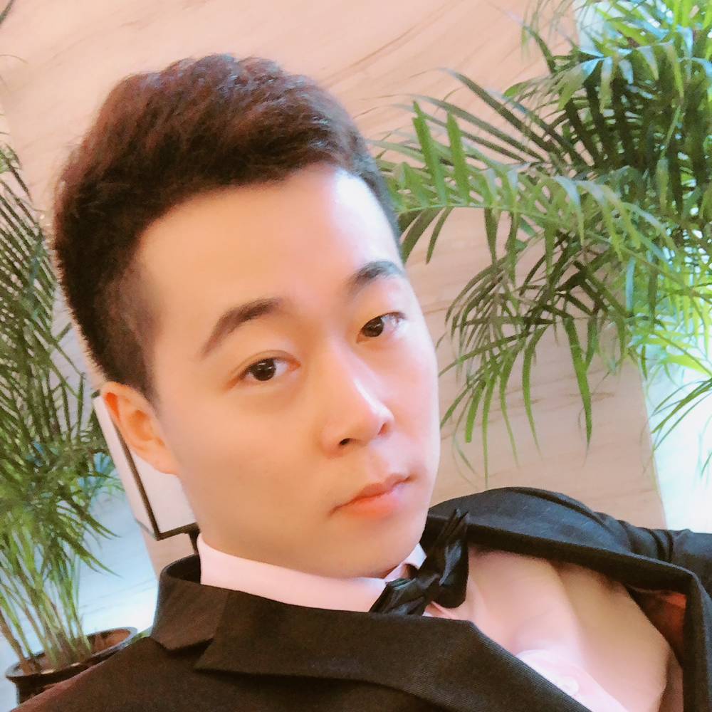 李轩x的照片
