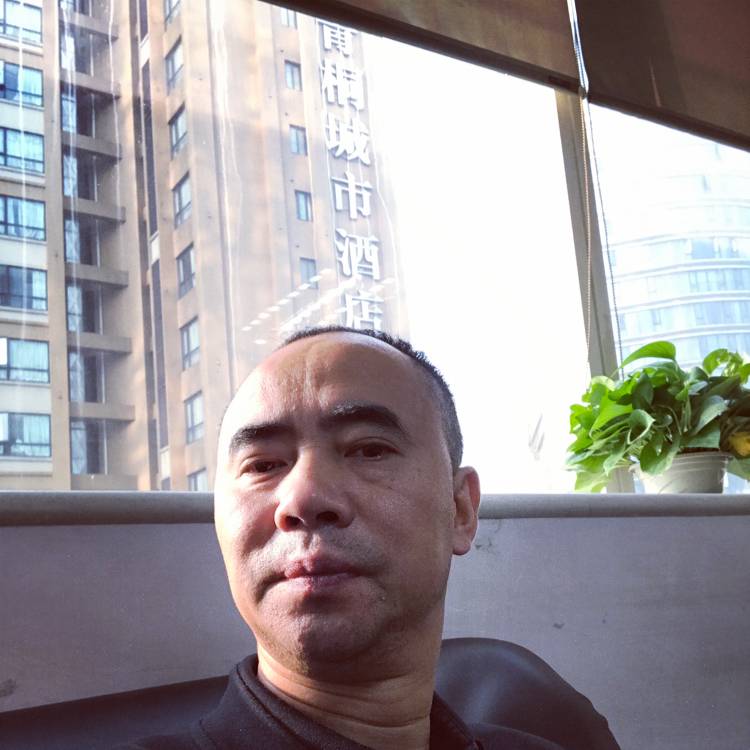 为你忠勤的照片