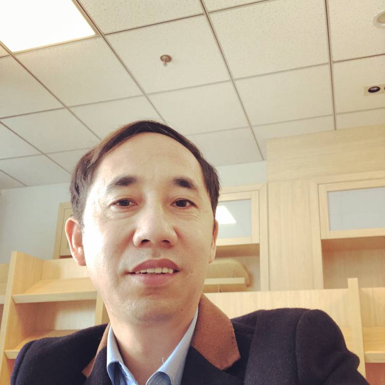高挑银耳汤的照片