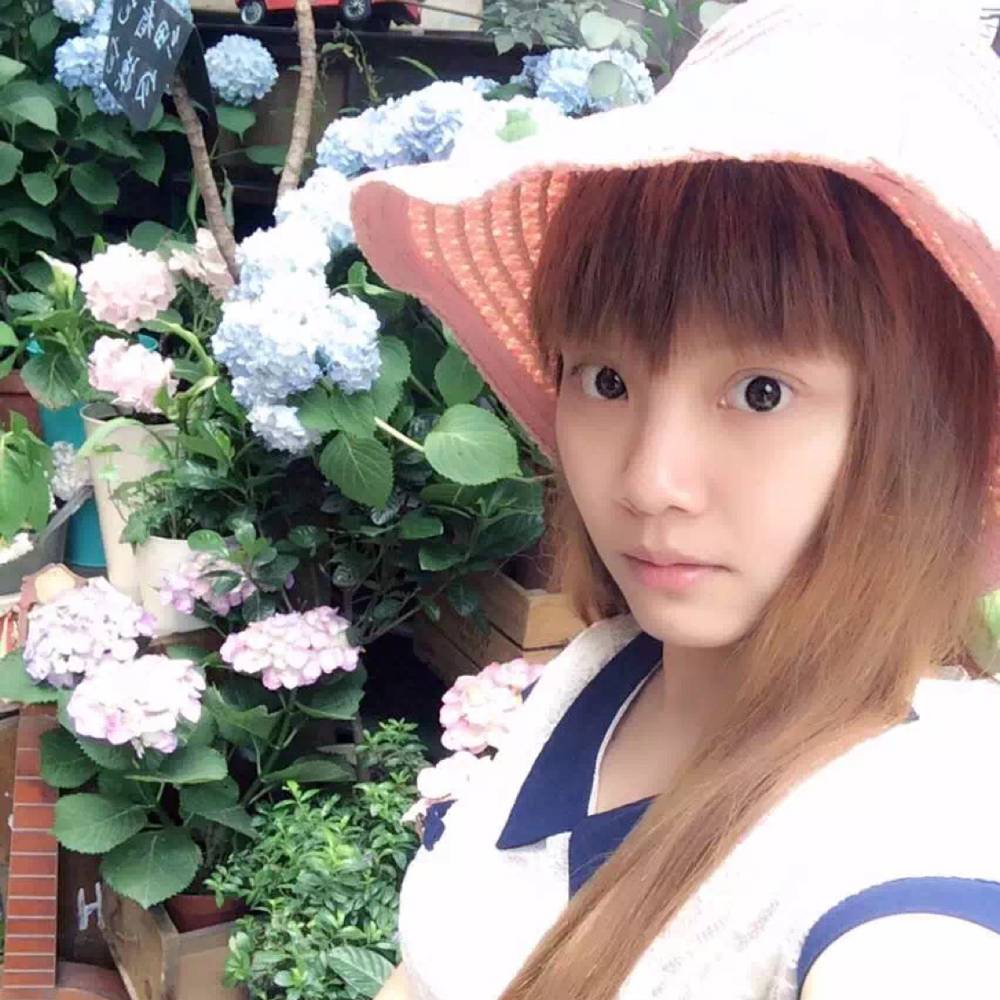 一Cye的照片