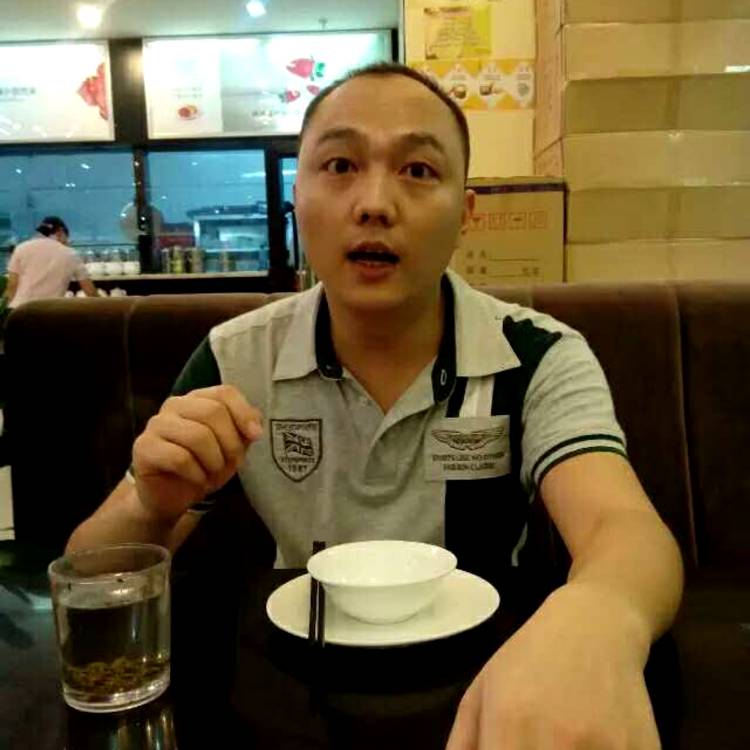 果冻爱上布丁的照片