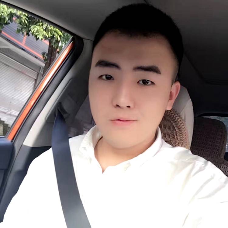 灵活的小胖砸的照片