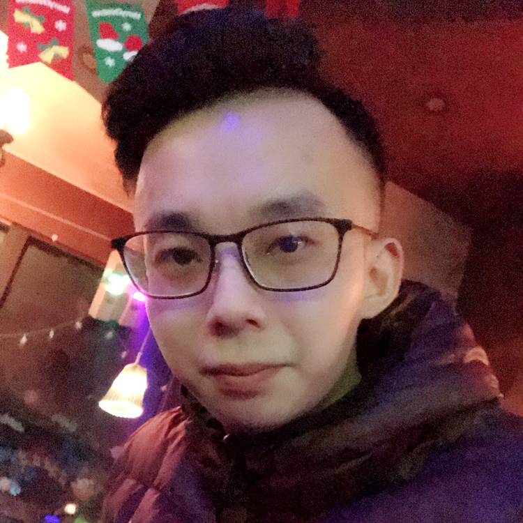 80后唐先生的照片
