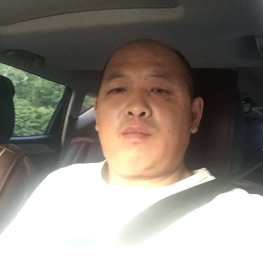 李爱东的照片