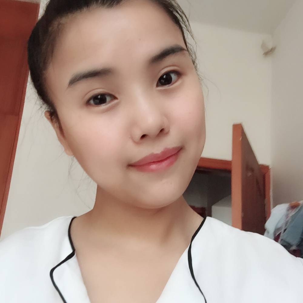 风趣洛尘的照片
