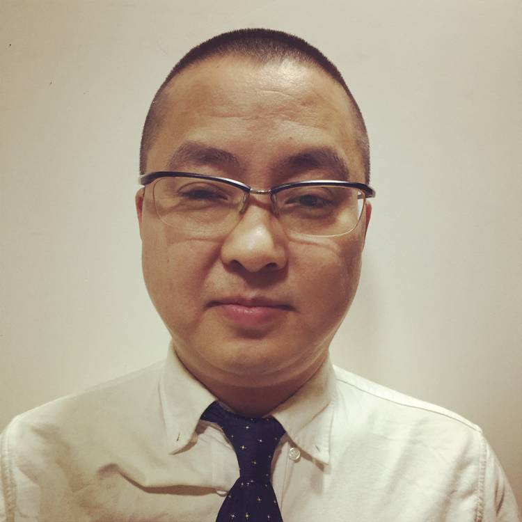落寂书本的照片