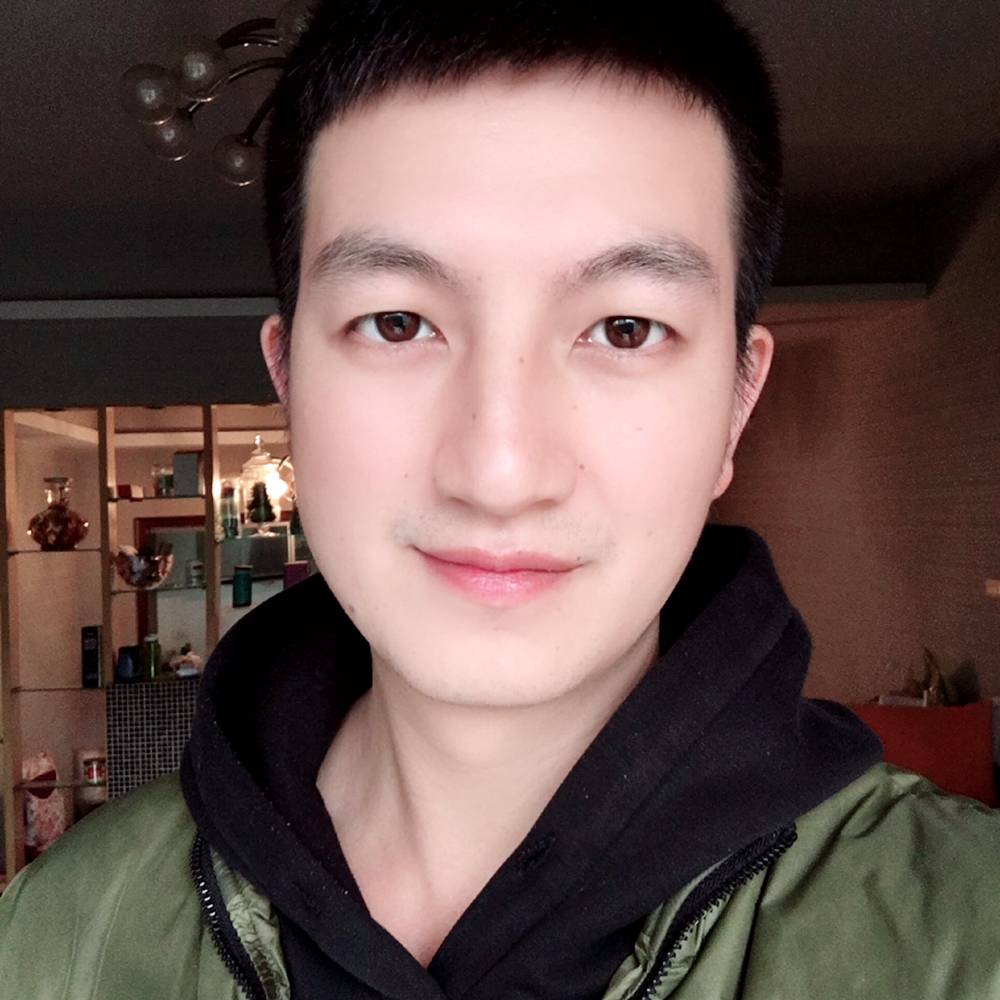 钟钟钟的照片