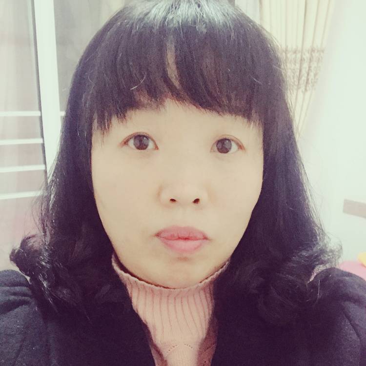 小路纯子的照片