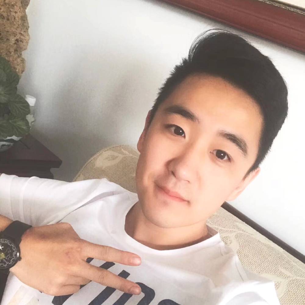 伊森老师儿的照片