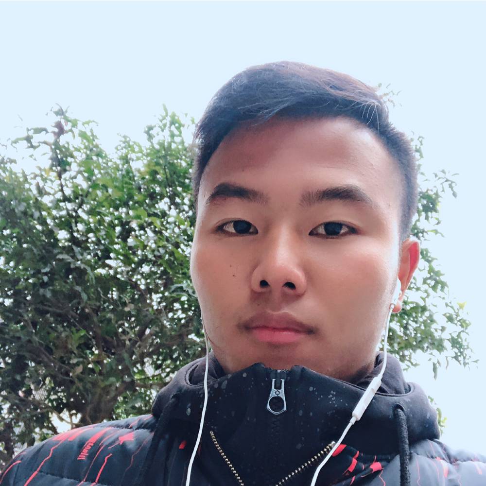 俭朴黑裤的照片