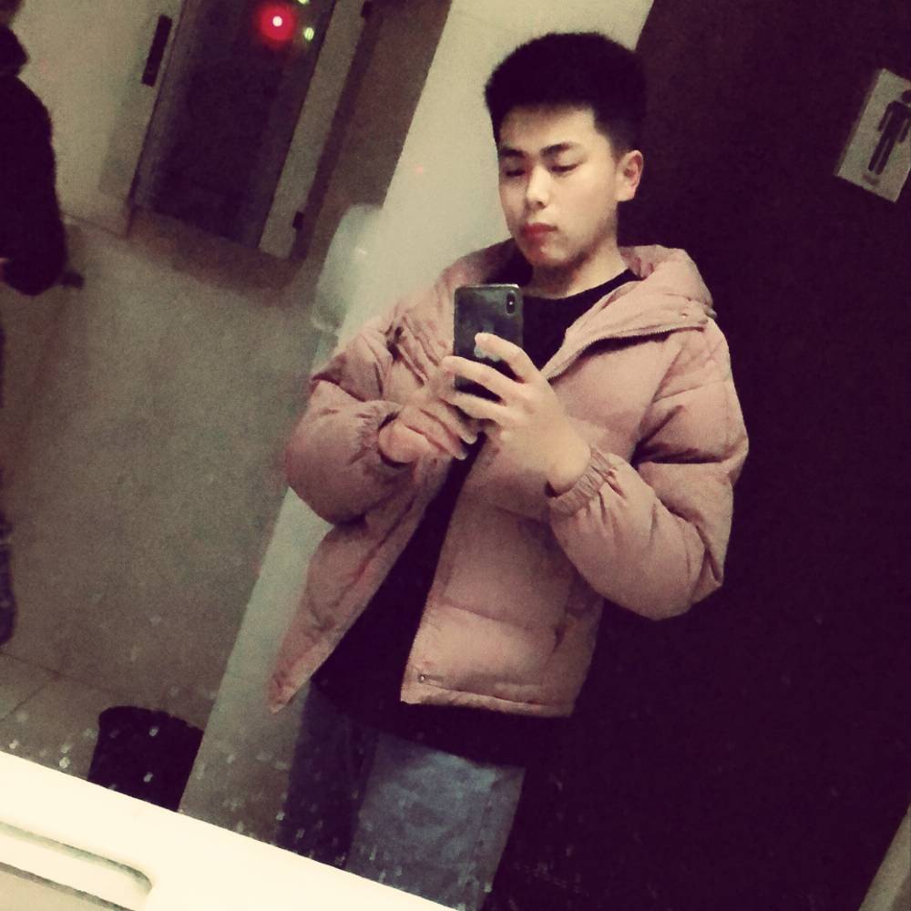 绪霸比的照片