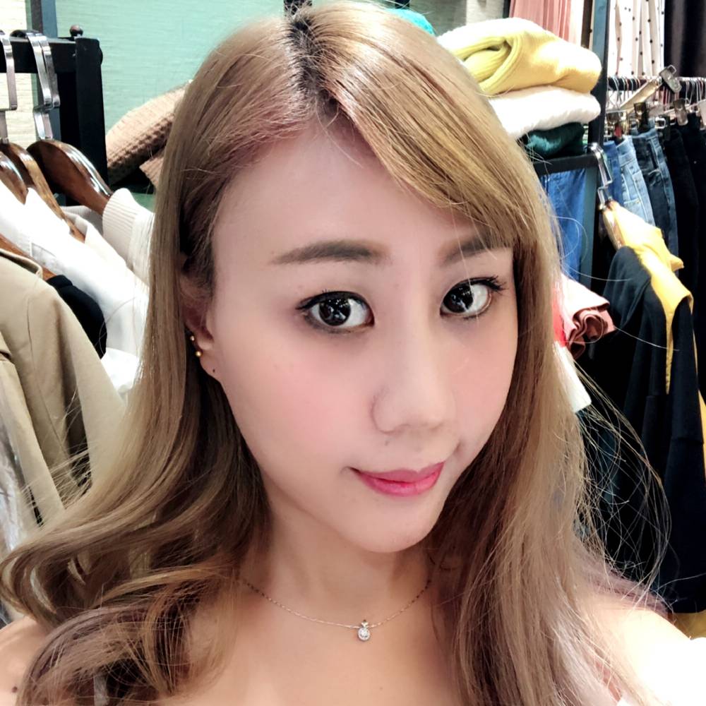 丽丽的照片