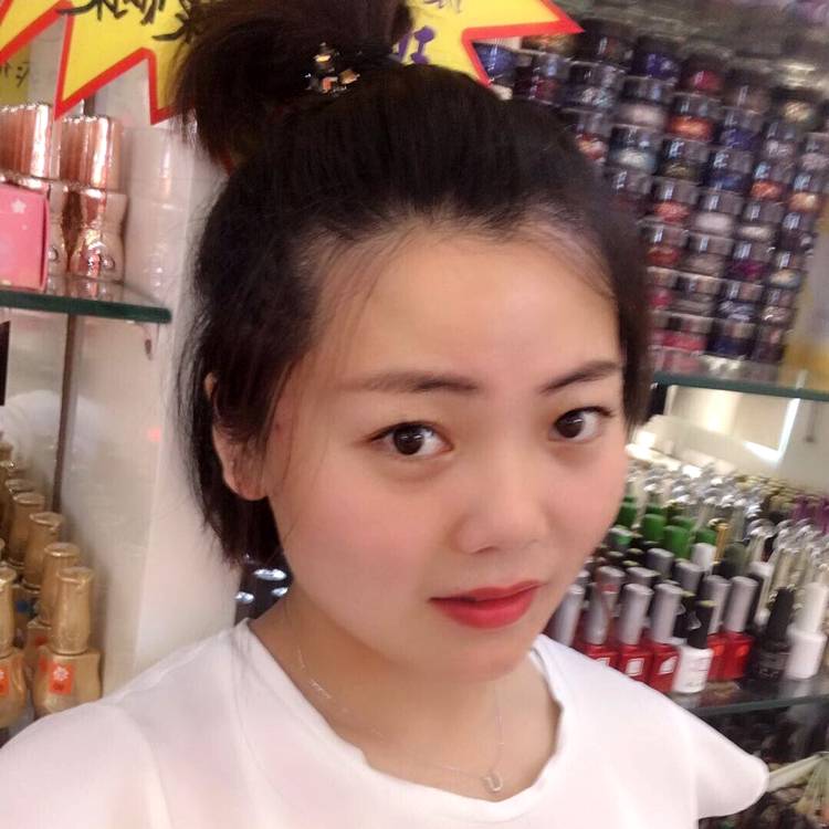 小菜姐姐的照片